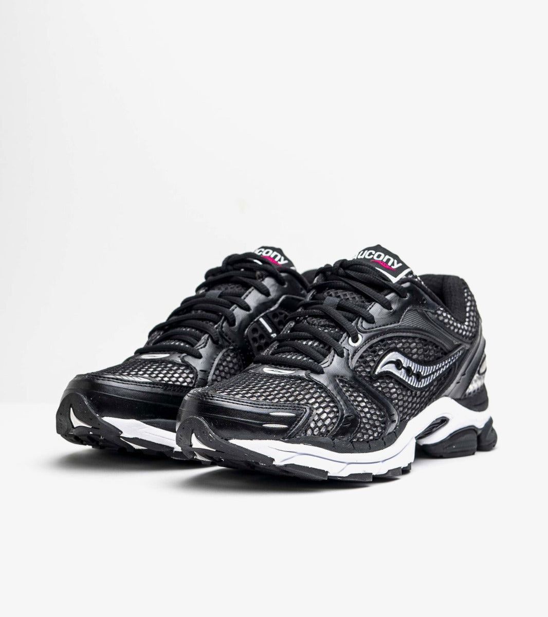 Saucony Progrid Triumph 4 Black