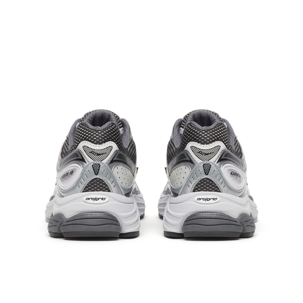 Saucony ProGrid Omni 9 Grise & Blanche